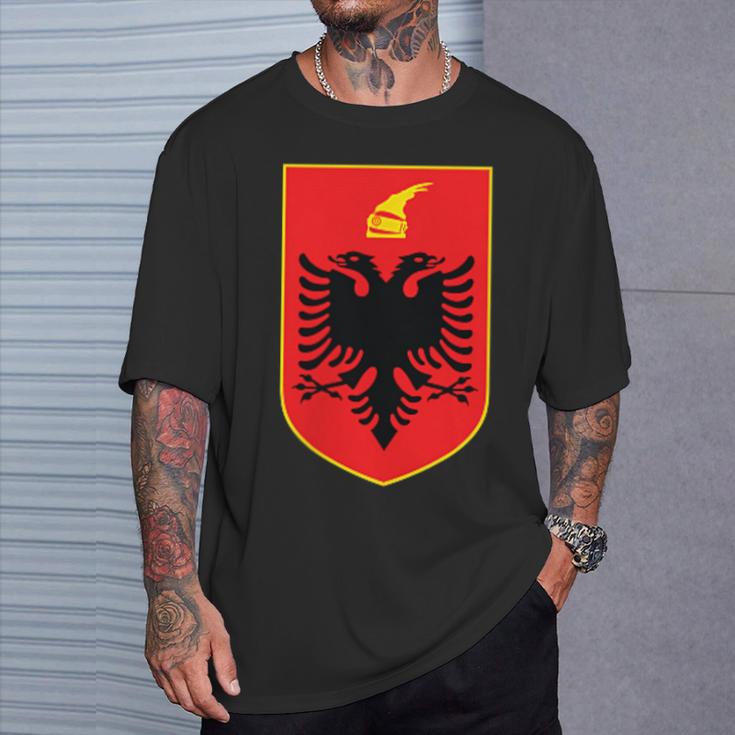 Albania Flag Red & Albanian Eagle S T-Shirt Geschenke für Ihn