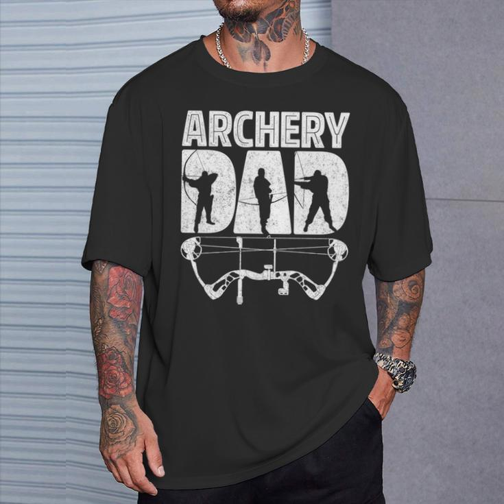 Archery Dad Archer Men Fathers Day Vintage Bow And Arrow T-Shirt Gifts for Him