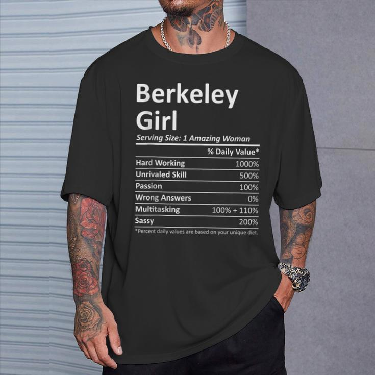 Berkeley Girl Ca California City Home Roots Usa T-Shirt Gifts for Him