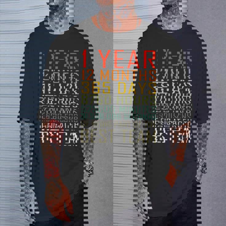Best Team Vintage Work Anniversary 1 Years Employee T-Shirt Gifts for Him