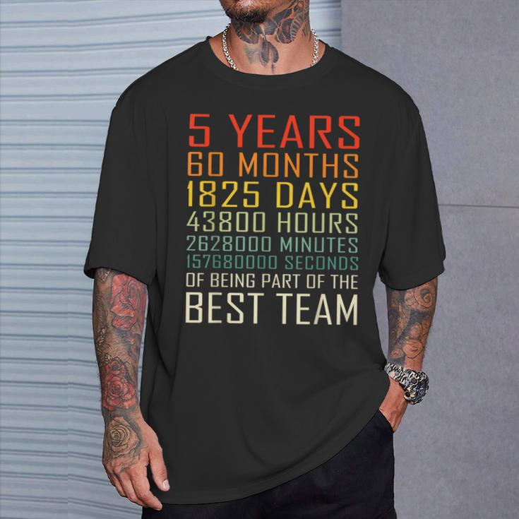Best Team Vintage Work Anniversary 5 Years Employee T-Shirt Gifts for Him