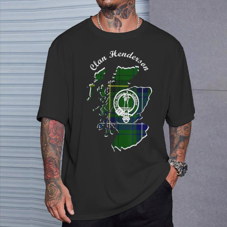 Clan Henderson Surname Last Name Scottish Tartan Map Crest T-Shirt Gifts for Him