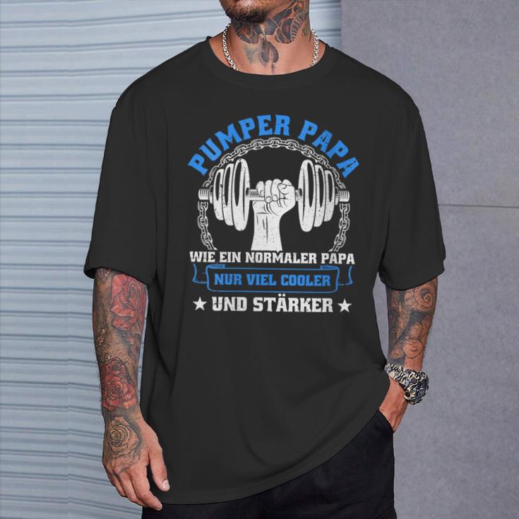 Damen Pumper Papa Bodybuilder Kraftsport Gym Lustiges Bodybuilding Mit-Ausschnitt T-Shirt Geschenke für Ihn