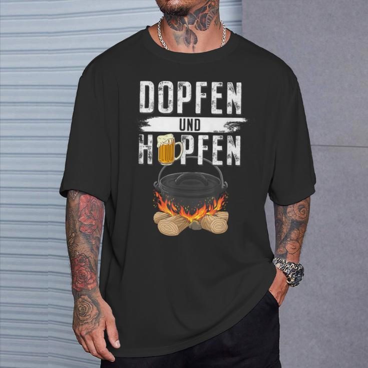 Dopfen & Hopfen Dutch Oven Bbq T-Shirt Geschenke für Ihn