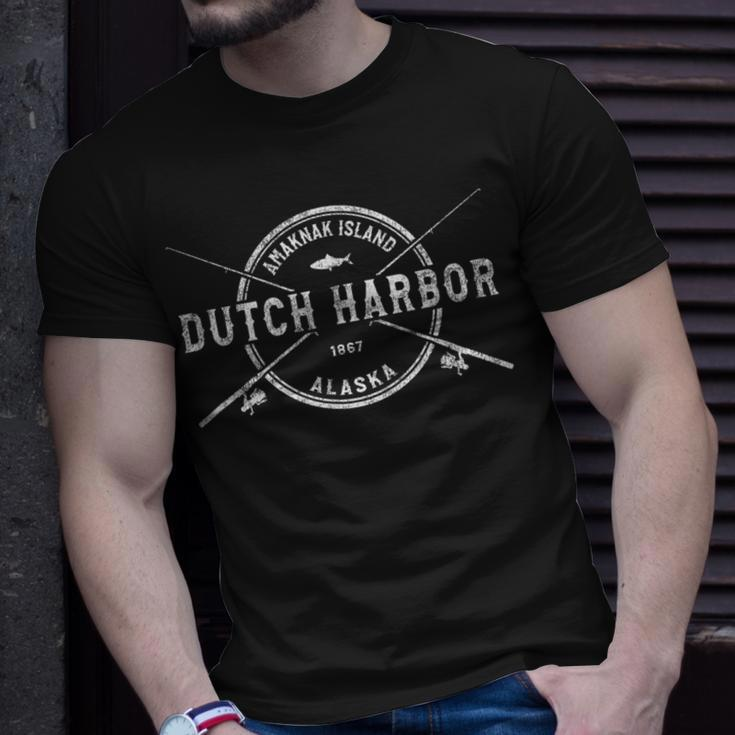 Dutch Harbor Ak Vintage Crossed Fishing Rods T-Shirt Gifts for Him