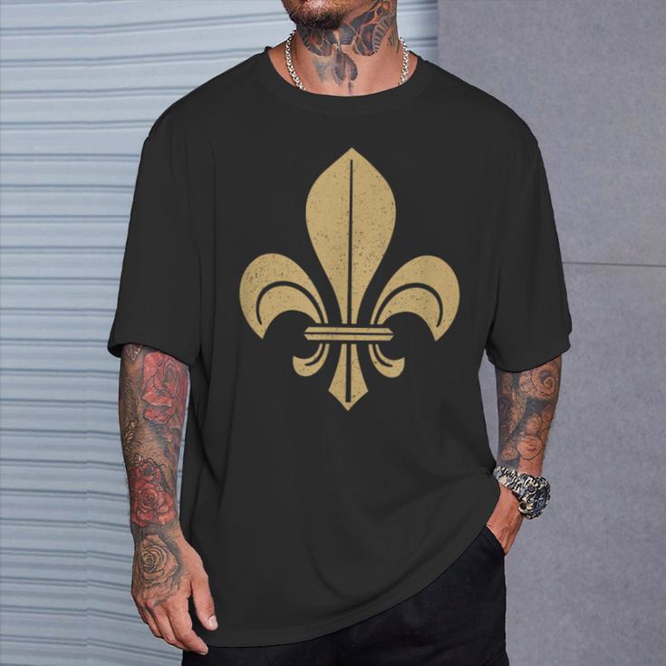 Fleur De Lis Fleur-De-Lys Symbol French Heraldry France T-Shirt Gifts for Him