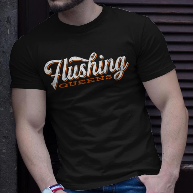 Flushing Queens Cool Retro Nyc Script T-Shirt Gifts for Him