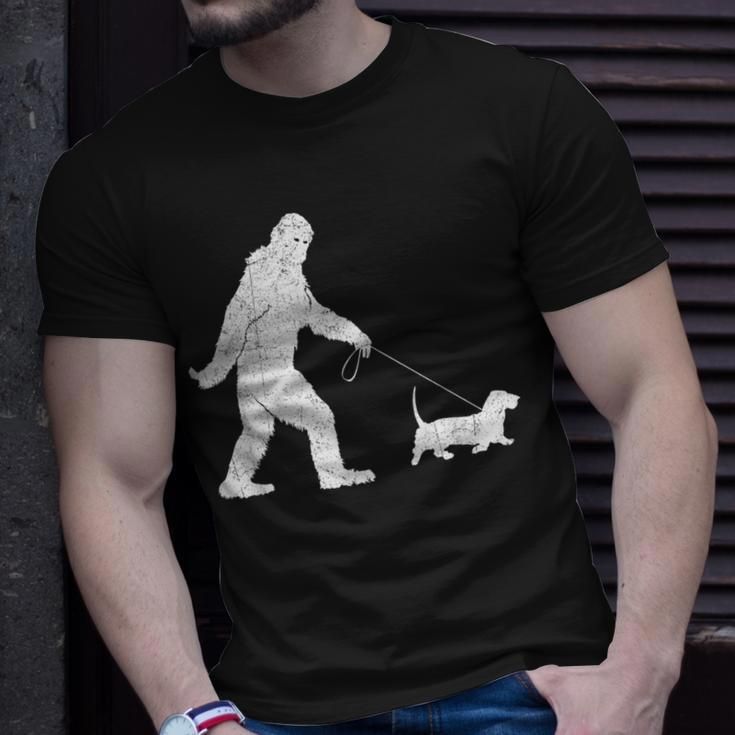 Bigfoot Sasquatch Walking Basset Hound Dog Lovers T-Shirt Gifts for Him