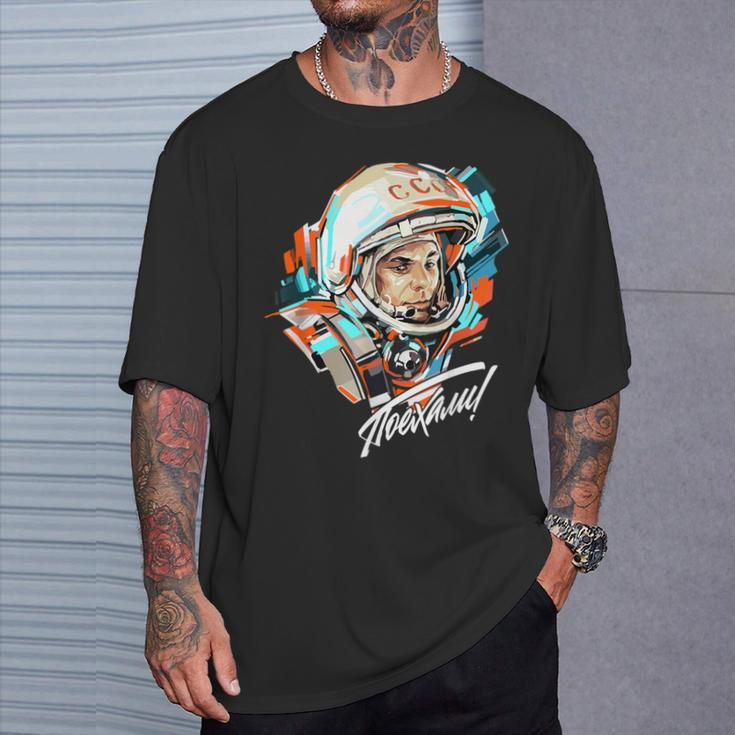 Gagarin Yuri Vintage Sputnik Space T-Shirt Geschenke für Ihn