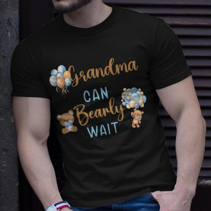 Grandma Can Bearly Wait Gender Neutral Baby Shower Matching T-Shirt Gifts for Him