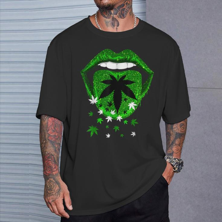 Green Sexy Lips Biting Cool Cannabis Marijuana Weed Pot Leaf T-Shirt Gifts for Him