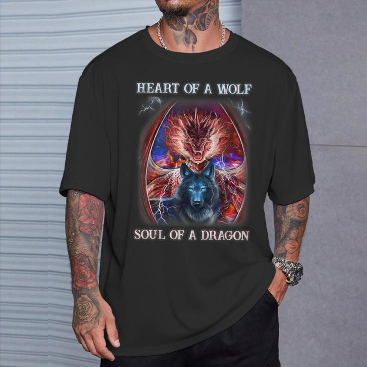Heart Of Wolf Soul Of A Dragon Cool Dragon Wolf Warrior T-Shirt Gifts for Him