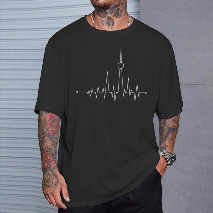 Herzschlag Berlin Puls Berlin Tv Tower Sound Frequency T-Shirt Geschenke für Ihn