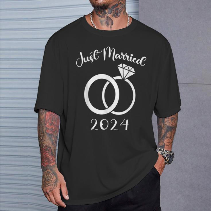 Just Married 2024 Wedding Rings Matching Couple Newlyweds T-Shirt Gifts for Him