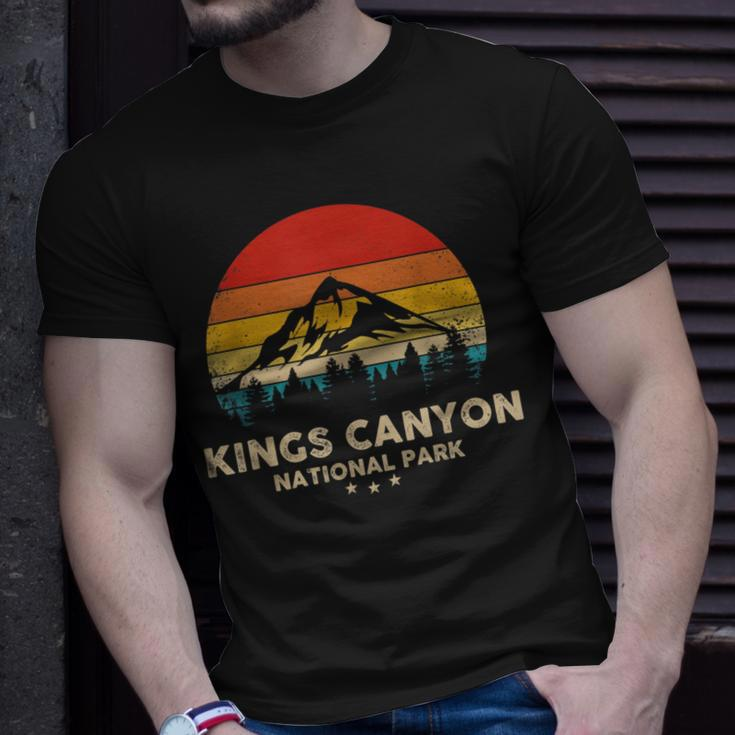 Kings Canyon National Park Retro Souvenir T-Shirt Gifts for Him
