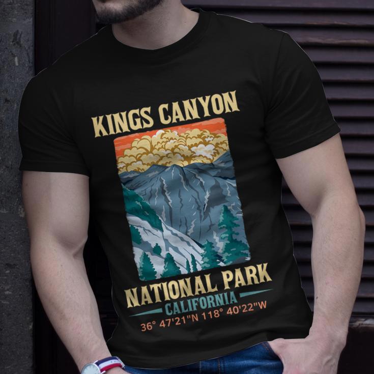 Kings Canyon Us National Park California Usa Parks Lover T-Shirt Gifts for Him