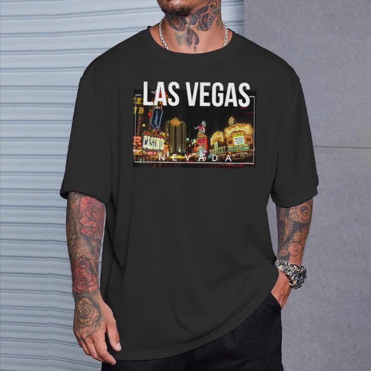 Las Vegas Nevada Strip For Casino And Poker Fans T-Shirt Geschenke für Ihn