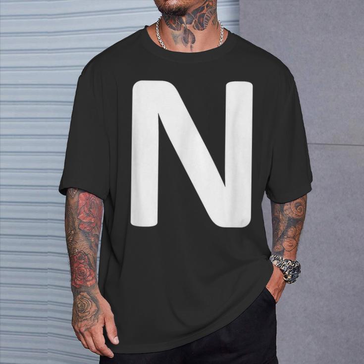 Letter N T-Shirt Geschenke für Ihn