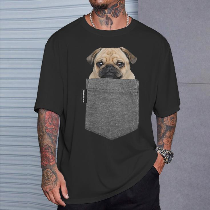 Lustiges Mops-Gesicht Herren T-Shirt mit Brusttaschen-Print, Witziges Hundemotiv Geschenke für Ihn