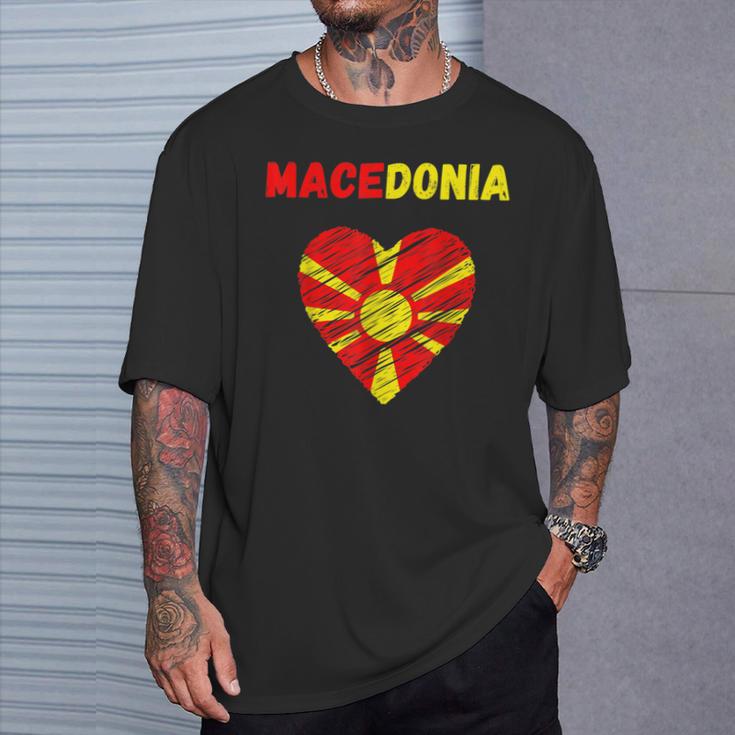 Macedonia Flag Holiday Macedonia Heart Macedonian Flag T-Shirt Gifts for Him