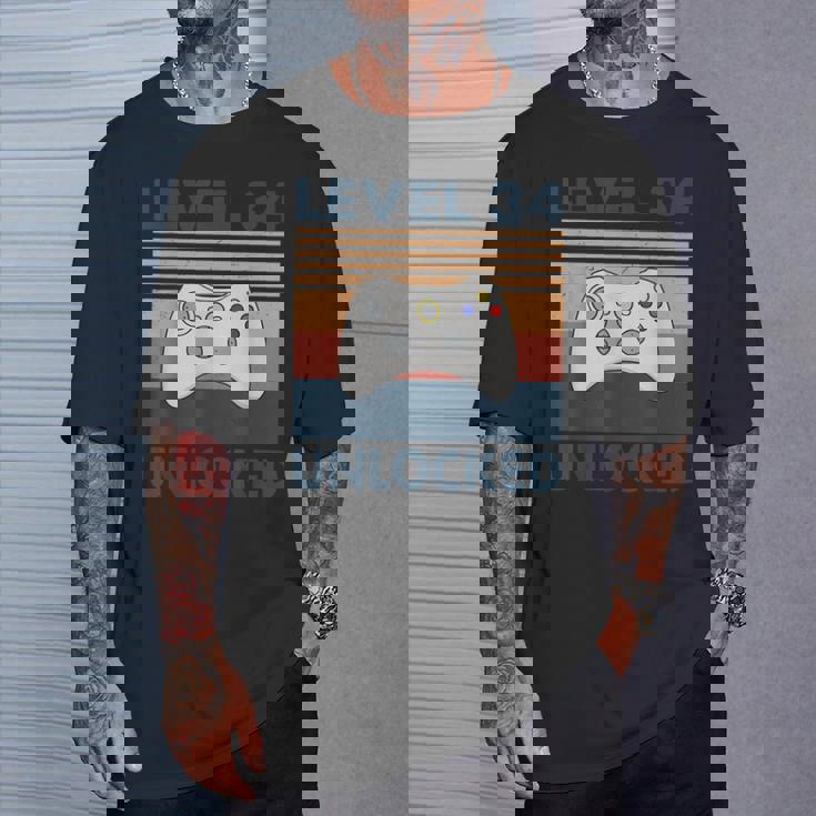 Nivel 34 Desbloqueado – Retrointage 34 Cumpleaños Gamer Gaming Camiseta unisex Regalos para él