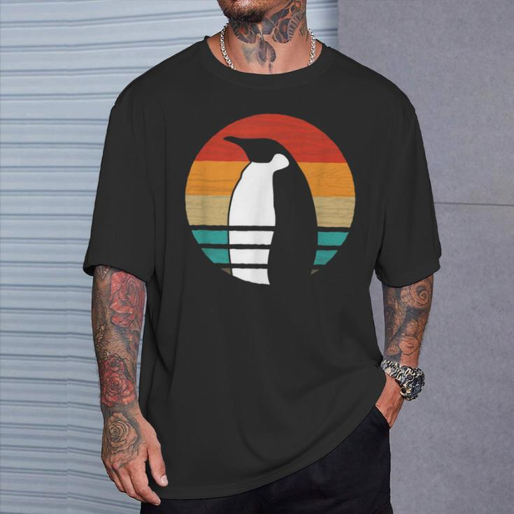 Penguin Retro Style Vintage T-Shirt Gifts for Him