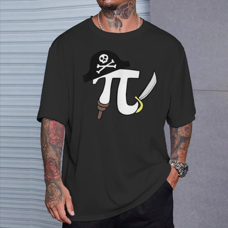 Pirate Pi Pirate Pi Math Pi Pun T-Shirt Gifts for Him