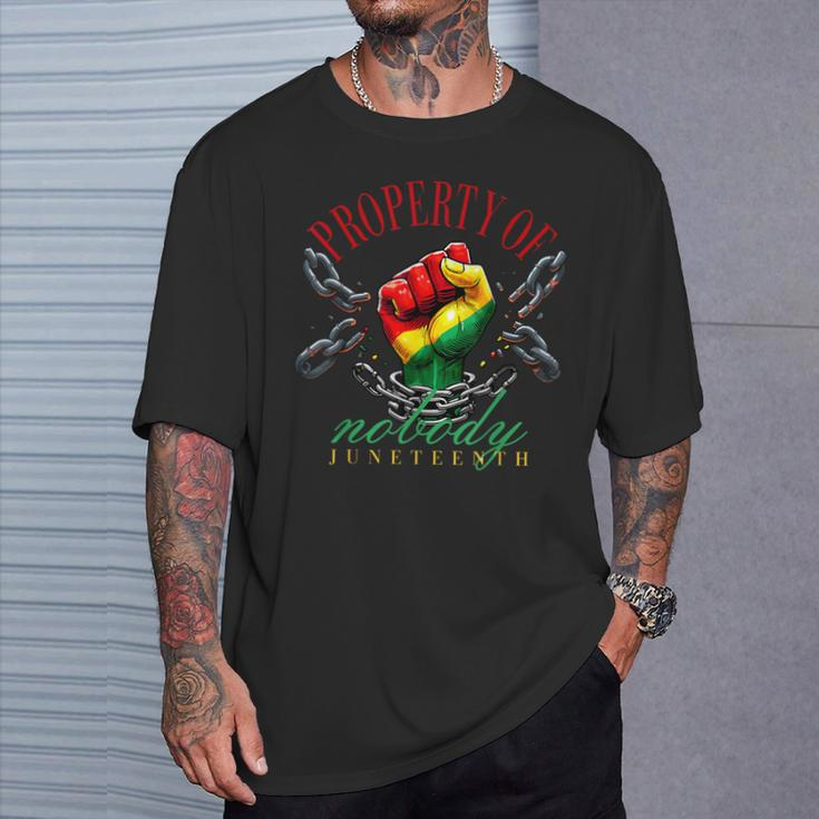 Property Of Nobody Junenth Ancestors Broken Chain African T-Shirt Gifts for Him