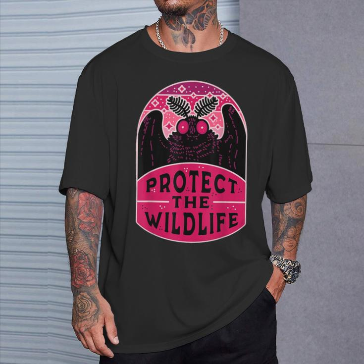 Protect The Wildlife Mothman Vintage Cryptid T-Shirt Gifts for Him