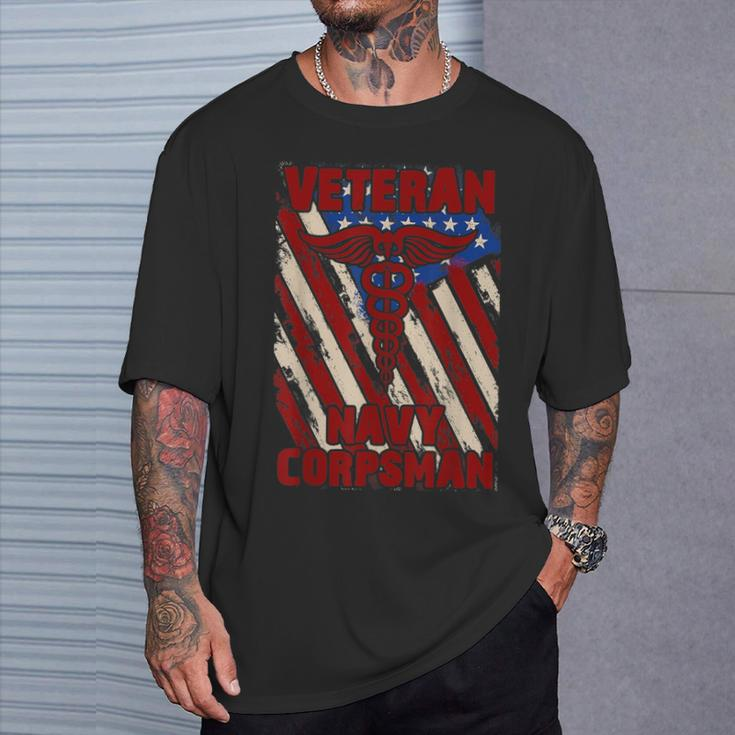 Proud Us Navy Corpsman Veteran Flag Vintage T-Shirt Gifts for Him