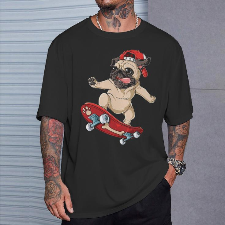 Pug Skateboard Dog Puppy Skater Skateboarding T-Shirt Gifts for Him