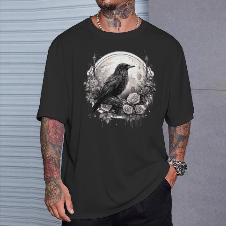 Raven Full Moon Gothic Witchy Crow Roses Mystical T-Shirt Gifts for Him