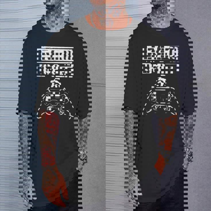 Regalo De 8 Años De Aniversario Para Pareja Nivel 8 Completo Camiseta unisex Regalos para él
