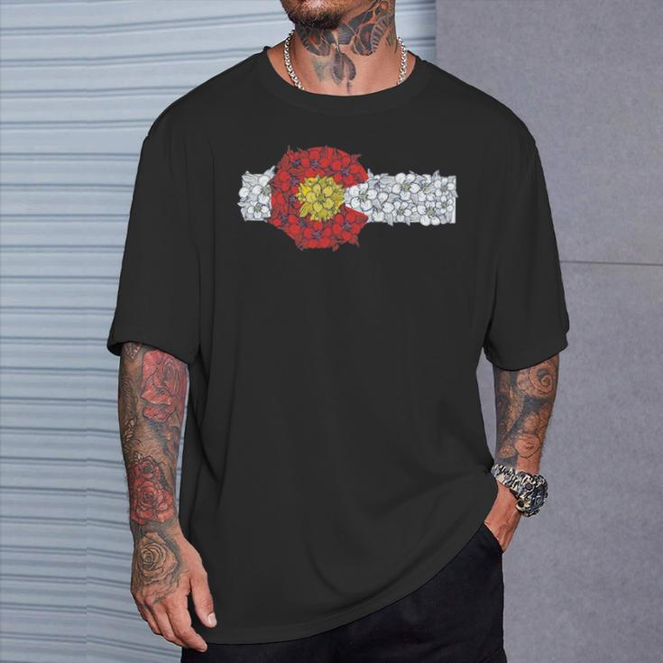 Retro Colorado Flag Columbine Flower Artistic Nature T-Shirt Gifts for Him