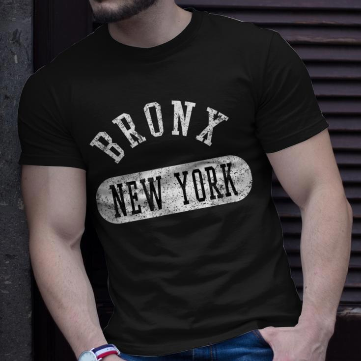 Retro Cool Vintage Bronx New York Distressed College Style T-Shirt Gifts for Him