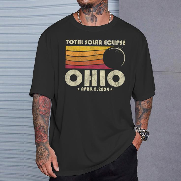 Retro Total Solar Eclipse 2024 Ohio Usa Totality T-Shirt Gifts for Him