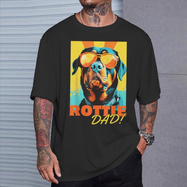 Rottie Dad — Rottweiler Papa Imintage-Look Lustig T-Shirt Geschenke für Ihn