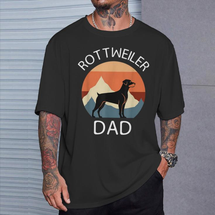 Rottweiler Dog Fathers Day Vintage Pet Rottie Dad Graphic T-Shirt Gifts for Him