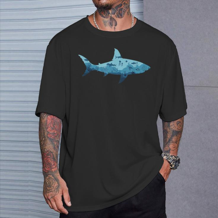 Shark Underwater Life Ocean Underwater World T-Shirt Geschenke für Ihn