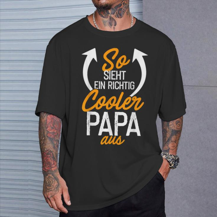 So Sieht Ein Cooler Papa Aus Slogan T-Shirt zum Vatertag, Schwarz S Geschenke für Ihn