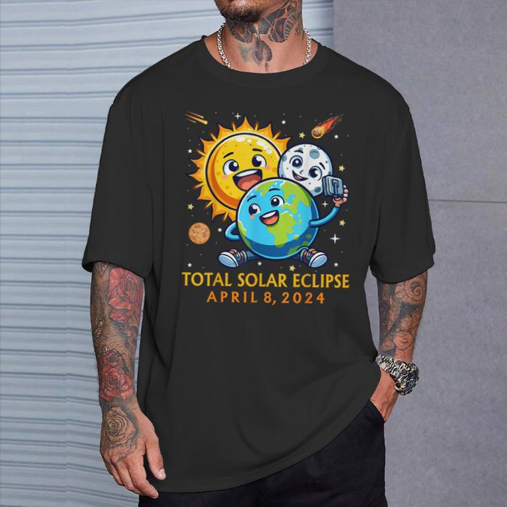Solar Eclipse April 8 2024 Cute Earth Sun Moon Selfie Space T-Shirt Gifts for Him