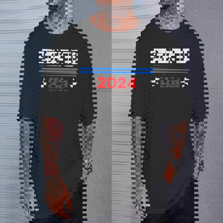 Trump 2024 En Las Elecciones Del Presidente Hebreo Donald Trump 2024 Camiseta unisex Regalos para él