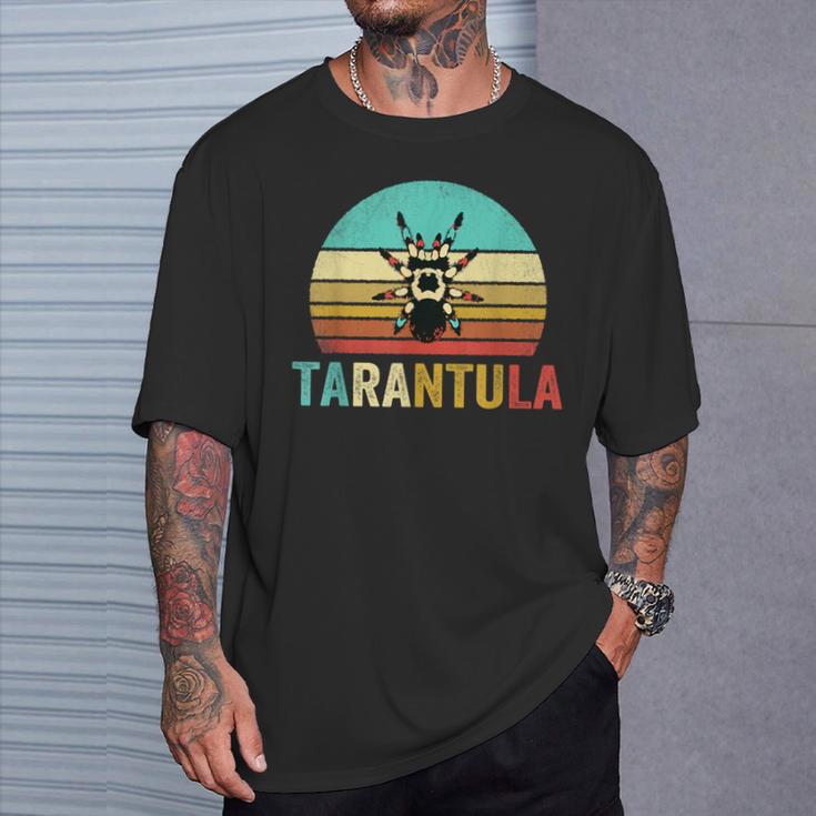 Vintage Tarantula Sunset T-Shirt Geschenke für Ihn