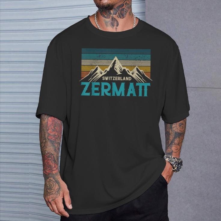Zermatt Switzerland Swiss Vintage Mountains Souvenir T-Shirt Gifts for Him