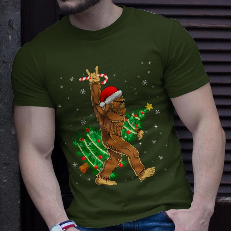 Bigfoot Christmas Tree Lights Xmas Boys Sasquatch Lovers T-Shirt Gifts for Him