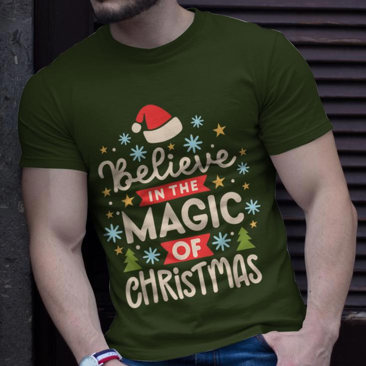 Vintage Believe In The Magic Of Christmas T-Shirt Gifts for Him