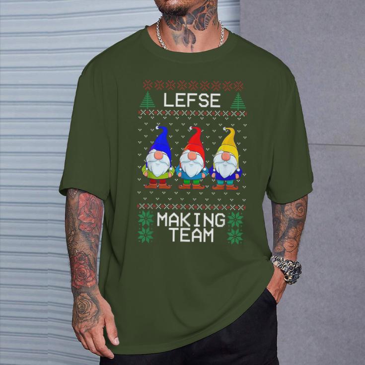 Lefse Making Team Nordic Christmas Tomte Gnome Xmas Women T-Shirt Gifts for Him