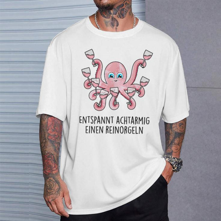 Fun Entspannt Achtarmig Einen Reinorgeln Tintenfisch Wein T-Shirt Geschenke für Ihn