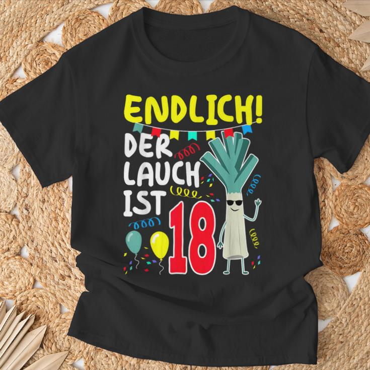 18Th Birthday Boy Der Lauch Ist Endlich 18 Jahre Black T-Shirt Geschenke für alte Männer