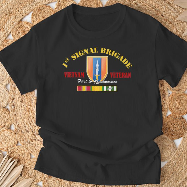 1St Signal Brigade Vietnam Veteran T-Shirt Gifts for Old Men